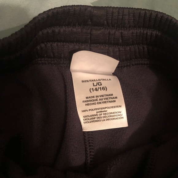 Sweatpants - Picture 4 of 6